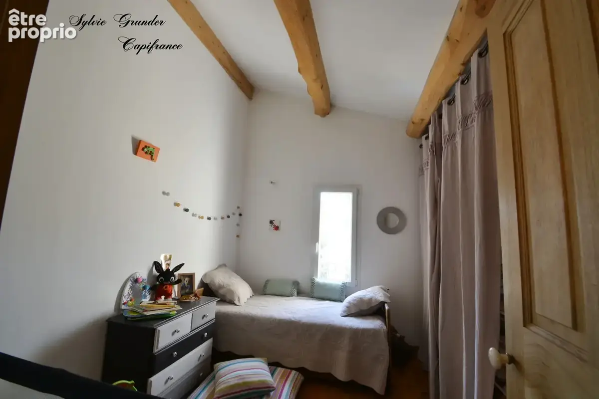 Dpt Bouches du Rhône (13), à vendre proche de  Salon-de-Provence maison P7 - photo 19