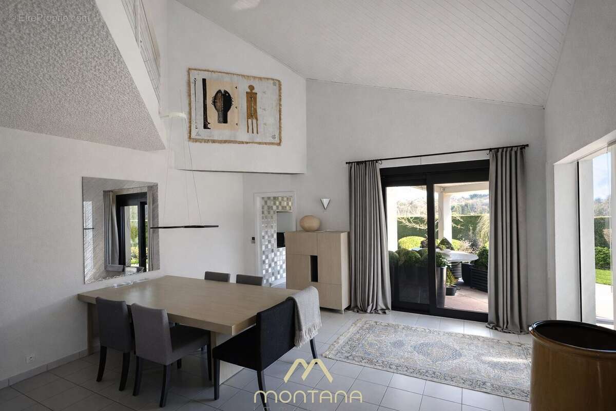 Maison à PORCELETTE