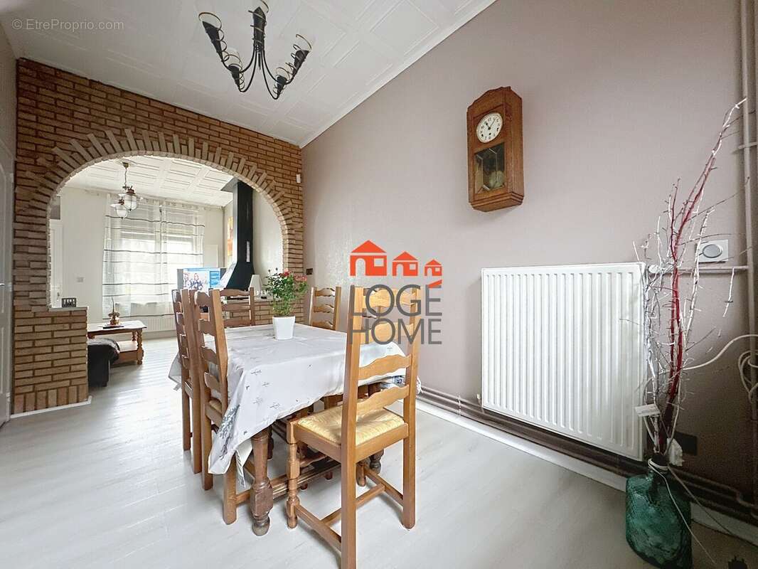 Maison à LOOS-EN-GOHELLE