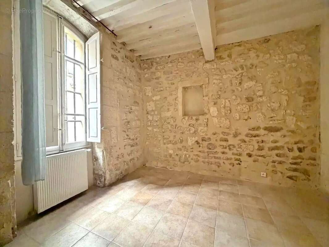 Appartement à ARLES