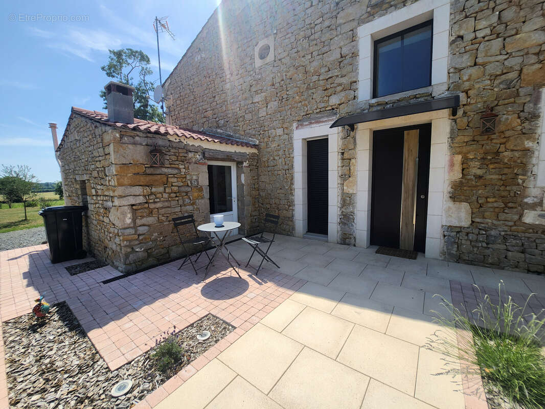 Maison à SAINTE-PEXINE