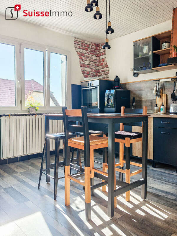 Maison à COLOMBIER-FONTAINE