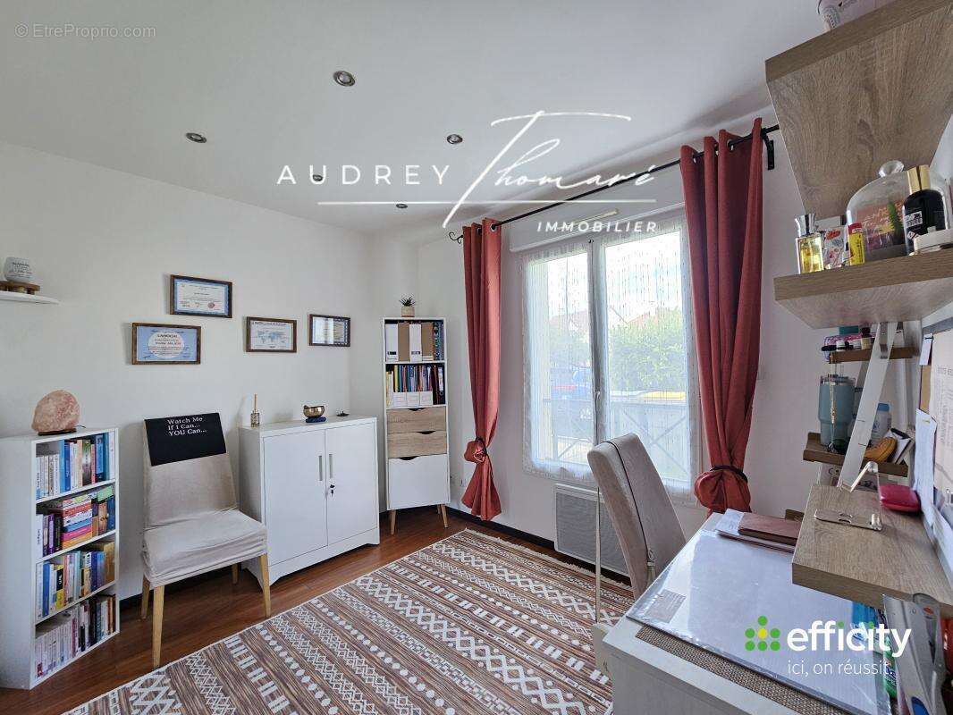 Maison 160 m² à Dammartin-En-Goele  - photo 7