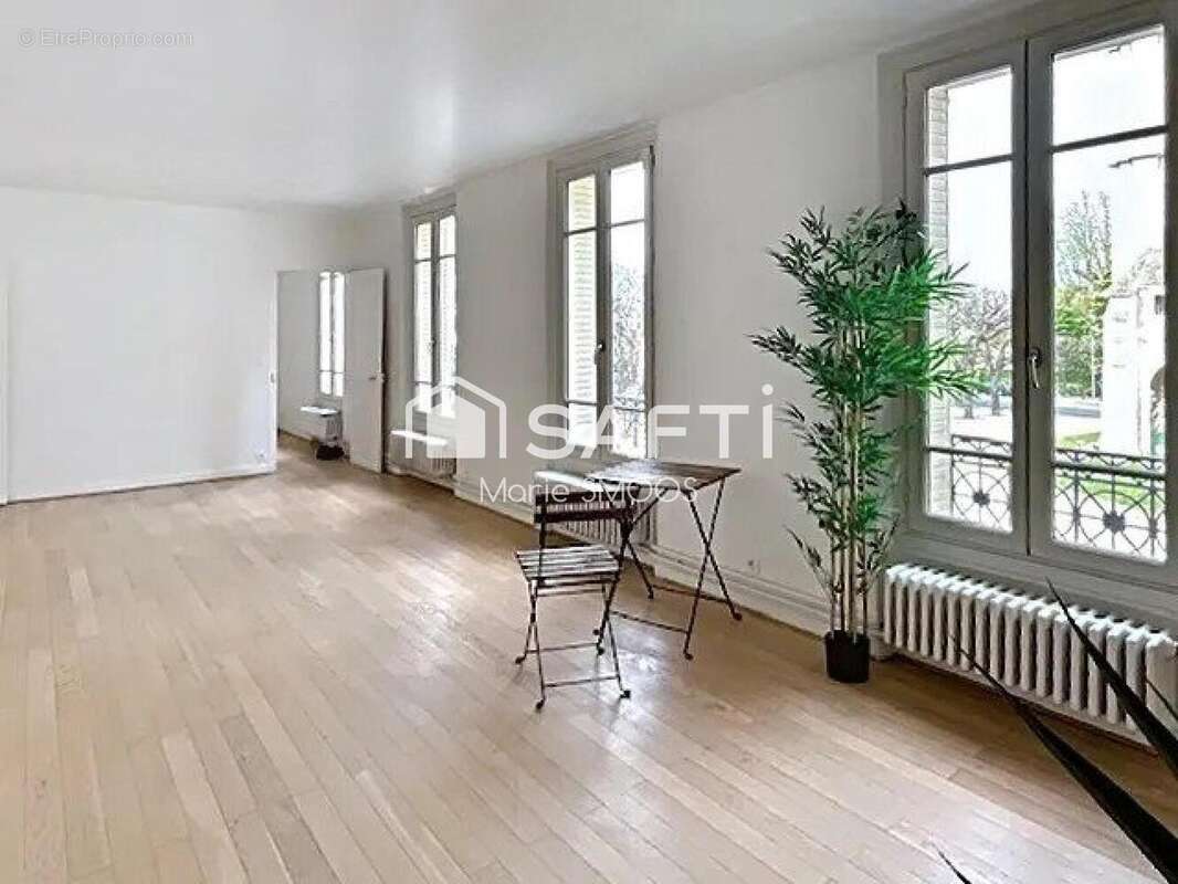Photo 2 - Appartement à POISSY