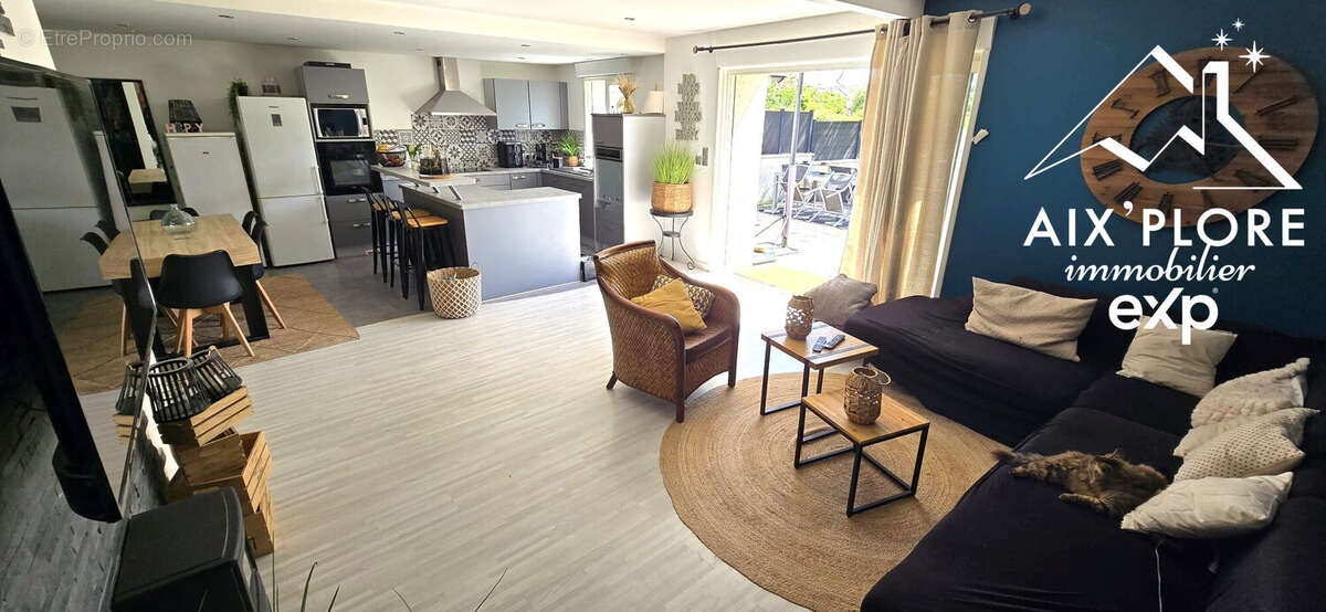 Maison 122 m² à Saint-Maurice-De-Remens  - photo 4