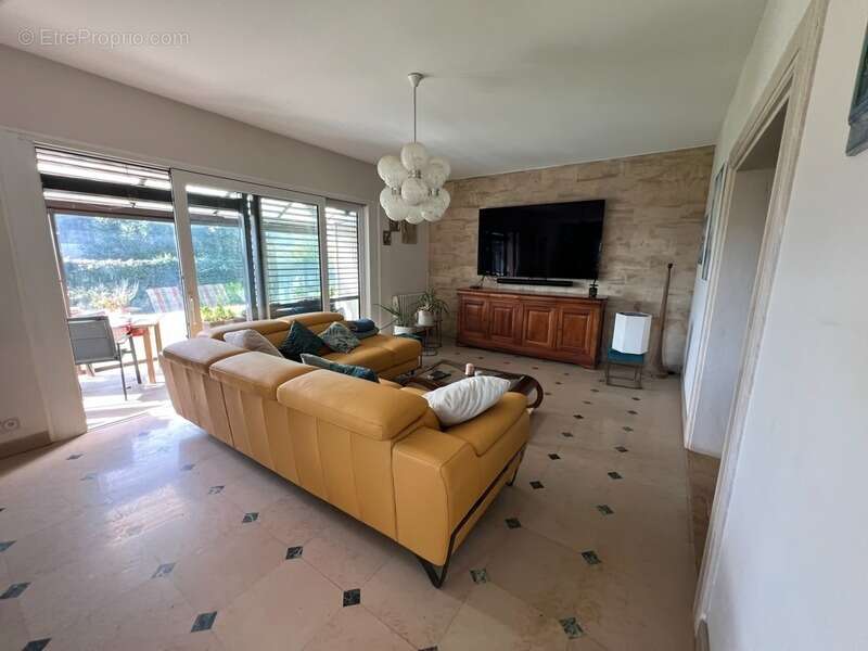 Maison à NUITS-SAINT-GEORGES