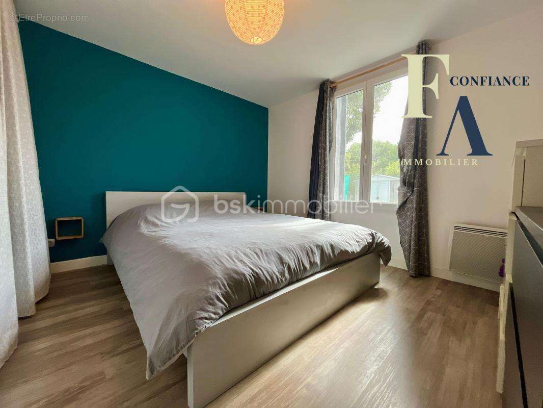 Maison à COURNONTERRAL