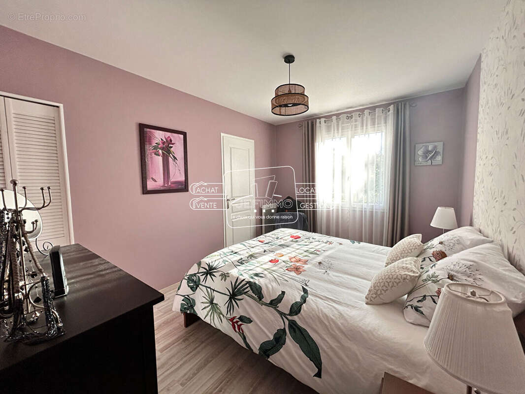 Maison à SAINT-JULIEN-DE-CONCELLES