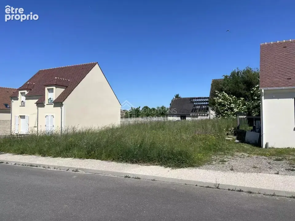 Terrain 350 m² à vendre à La Chapelle-Gauthier (77720) - photo 1