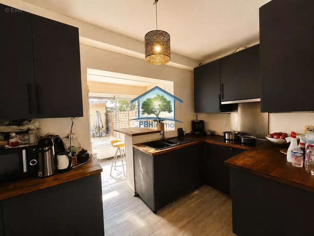 Talence – Maison familiale avec jardin, garage et dépendance aménageable - photo 6