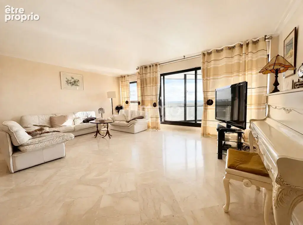 Appartement 126m2 avec 3 balcons vue sur lac - photo 3