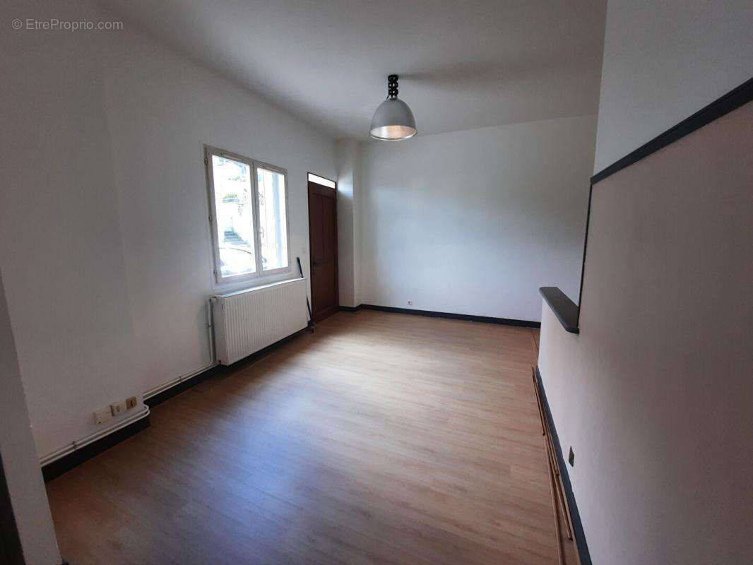 Maison Tulle 4 pièce(s) 135 m2 + appartement  T2 42 m² - photo 15