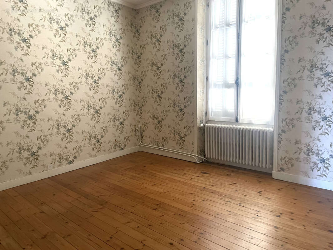 Maison à MIREBEAU