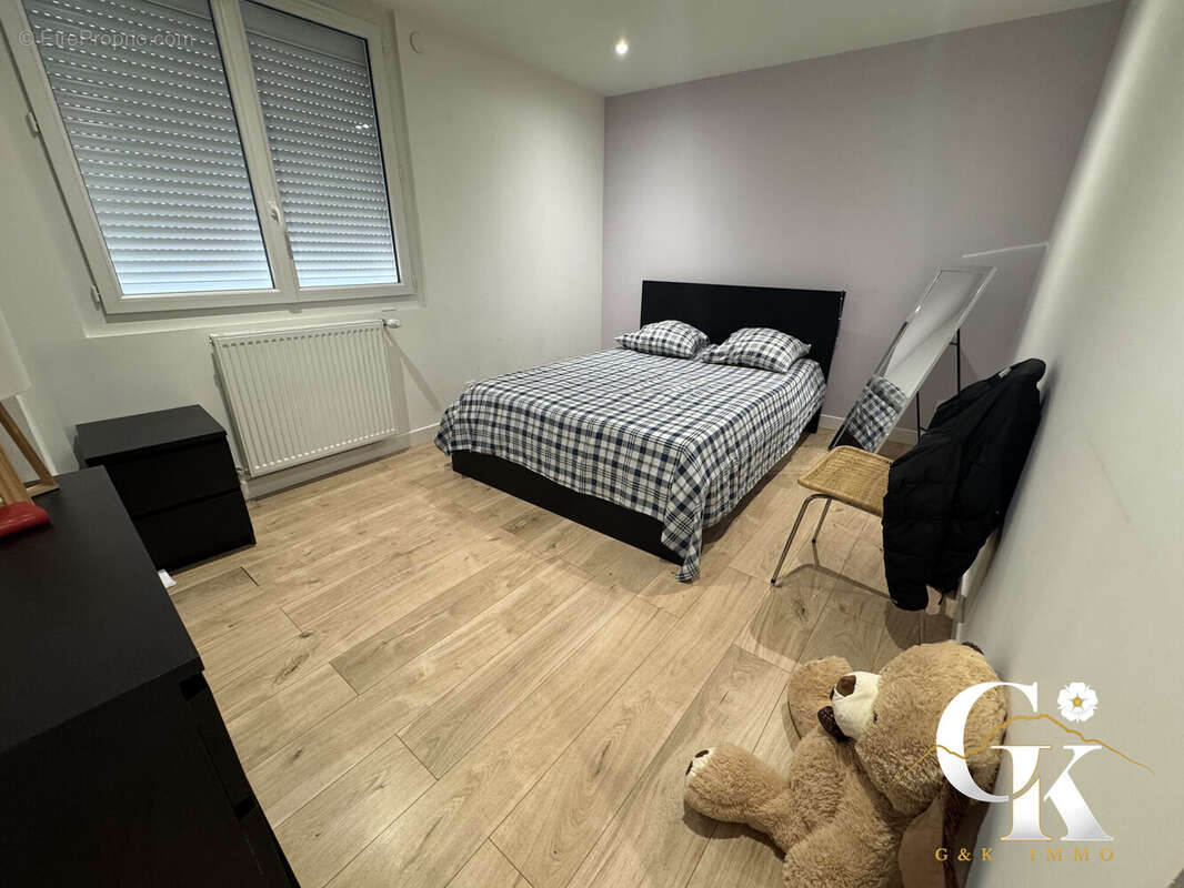 Maison à SAINT-MARTIN-D&#039;HERES