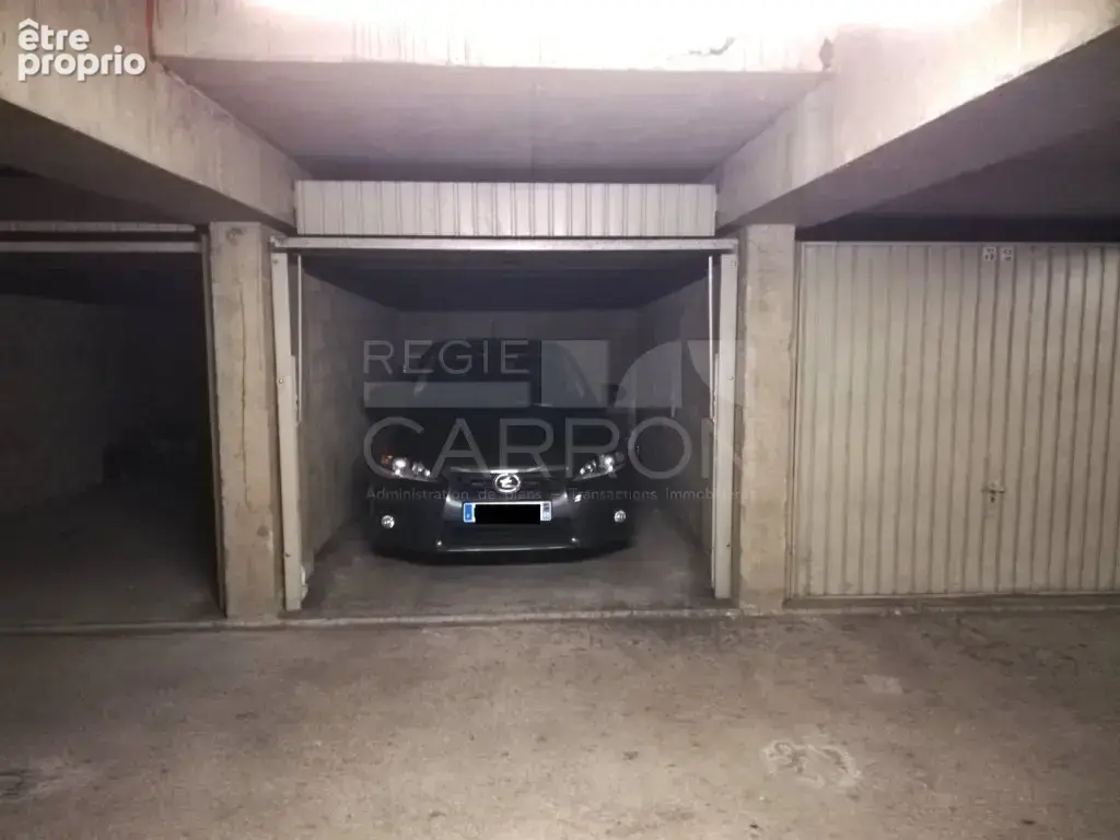 Jean Macé - Garage fermé en sous-sol - Résidence sécurisée - photo 2