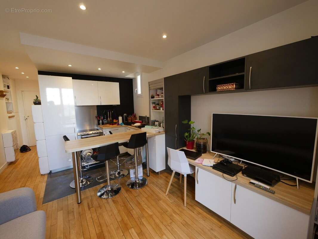 Appartement à SURESNES