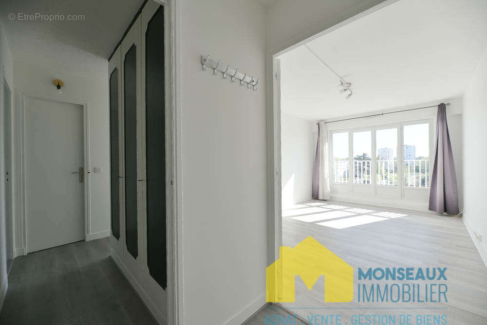 Appartement à CHILLY-MAZARIN