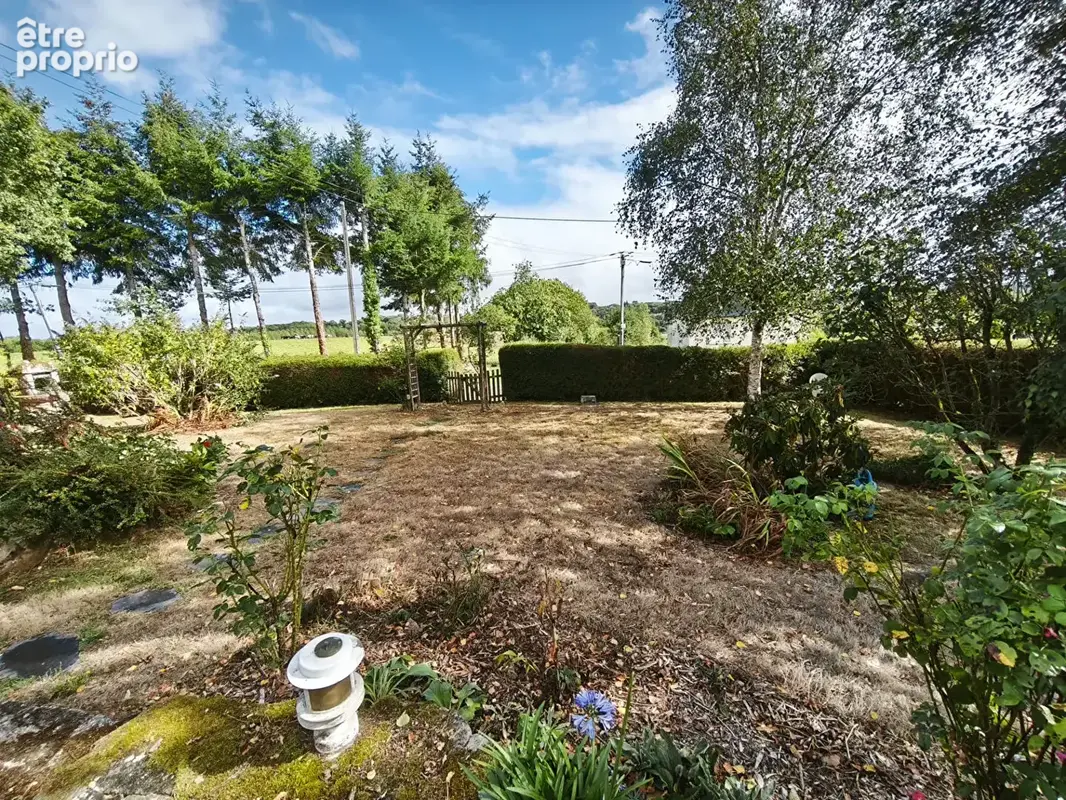 MORBIHAN, Langonnet , 4 chambres plus un studio, de magnifiques jardins, des dépendances - photo 15