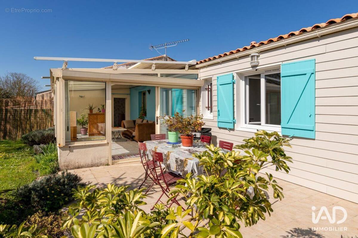 Photo 1 - Maison à SAINTE-SOULLE