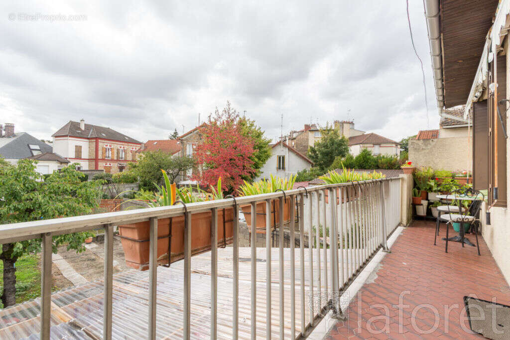 Maison à VILLEMOMBLE