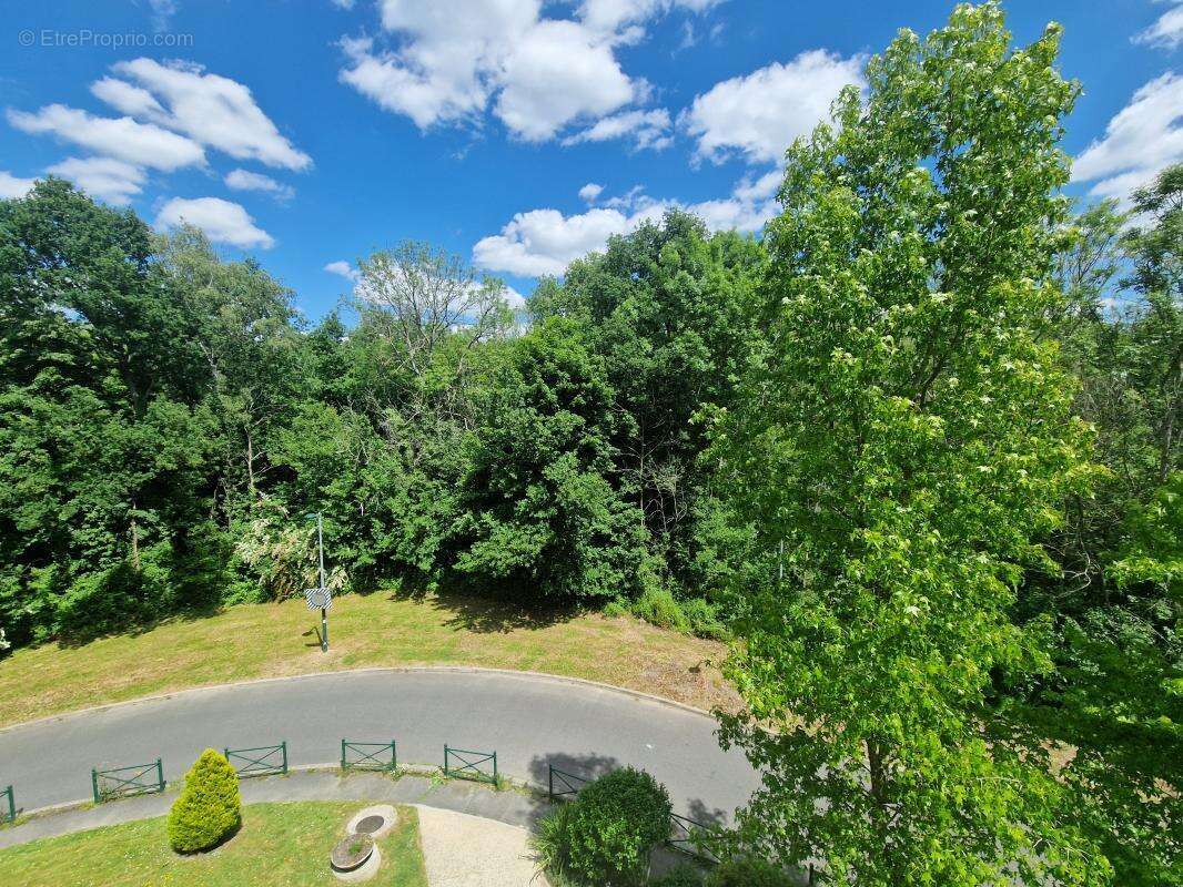 Appartement à VAIRES-SUR-MARNE