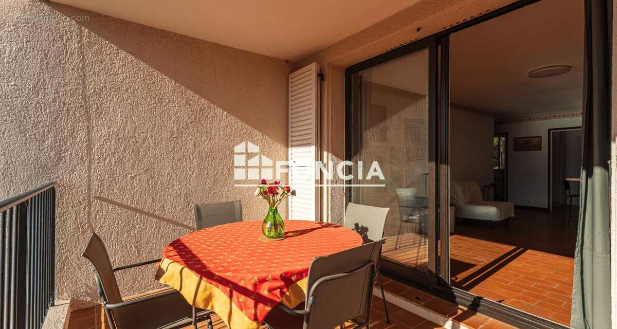 Appartement à SIX-FOURS-LES-PLAGES