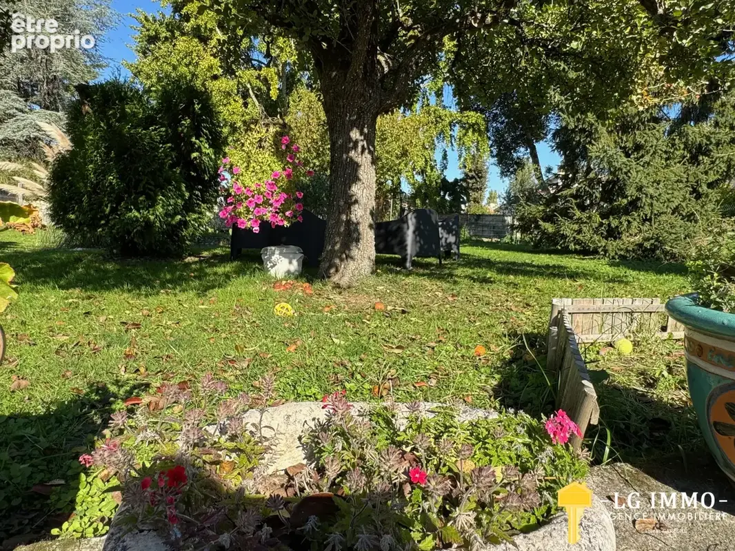 Maison de plain-pied avec jardin et garage en centre ville - photo 51