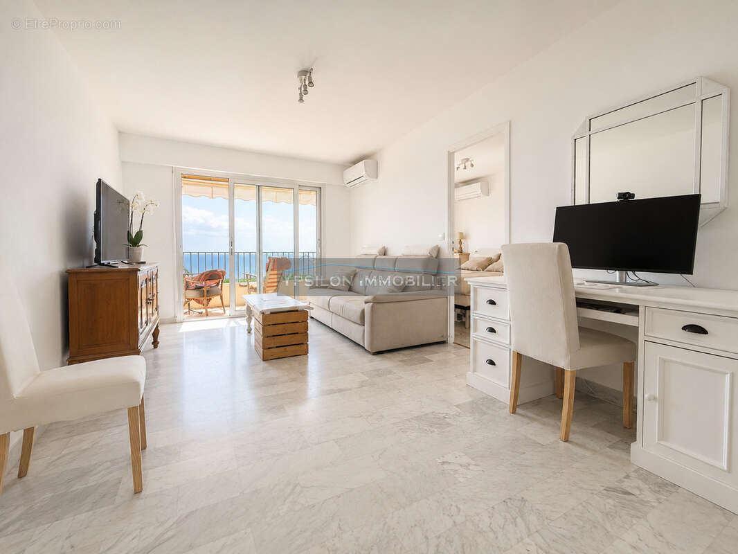 Appartement à ROQUEBRUNE-CAP-MARTIN