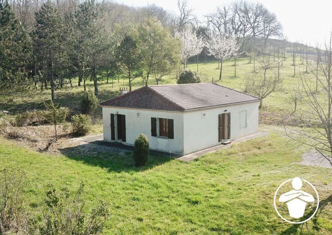 Maison à CLAIRAC