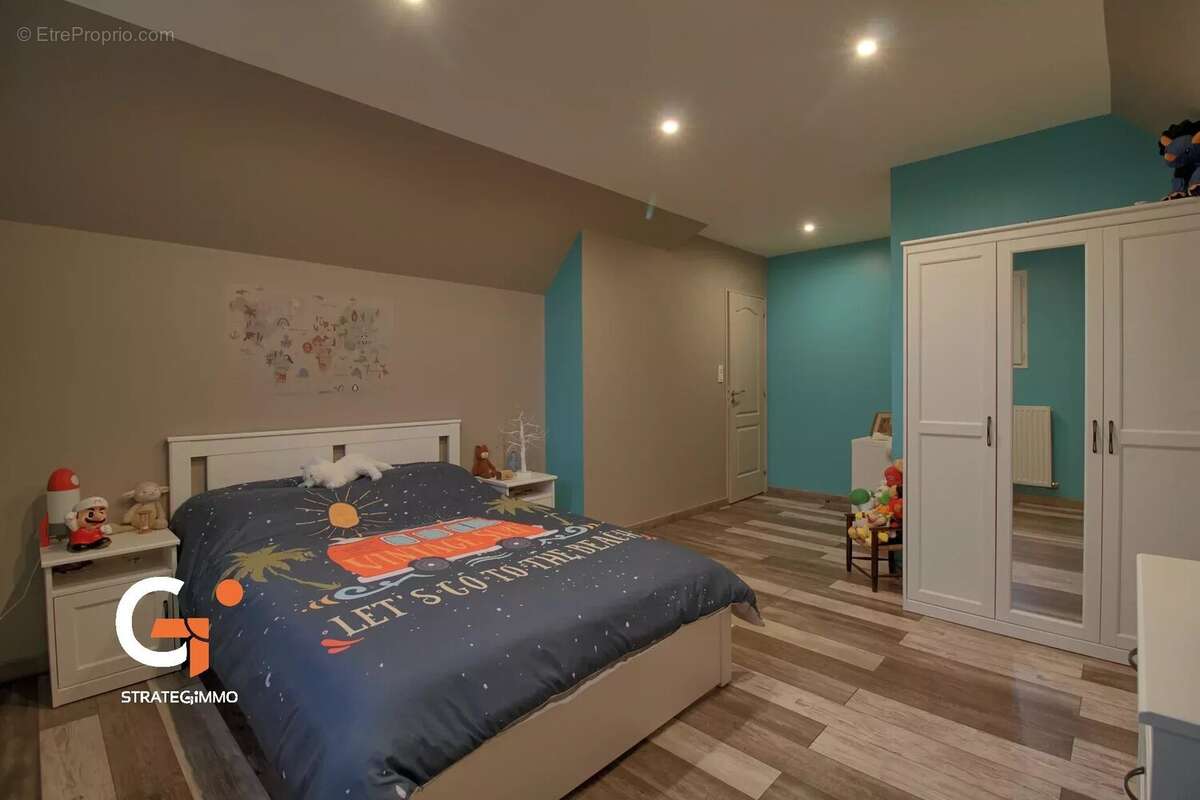 Maison à LONGUEVILLE-SUR-SCIE