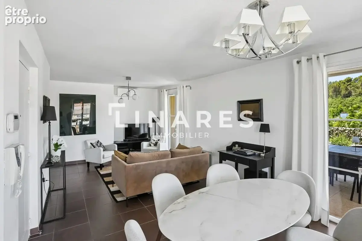LE PLEIN CIEL - Appartement T3 de 65m2 - Terrasse - 13100 - photo 5