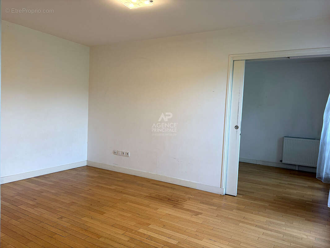 Appartement à MAISONS-LAFFITTE