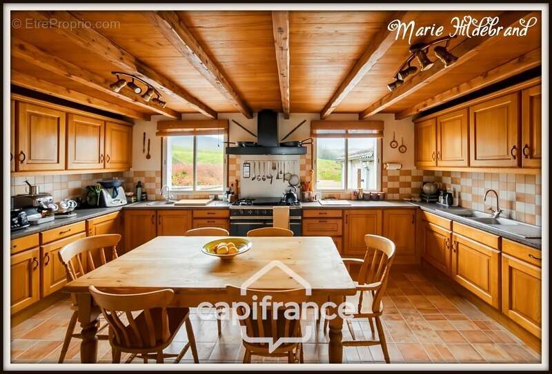 Propriété de charme 250m² habitable, avec piscine, 3 hectares de terrain et potentiel d'activité touristique - photo 8