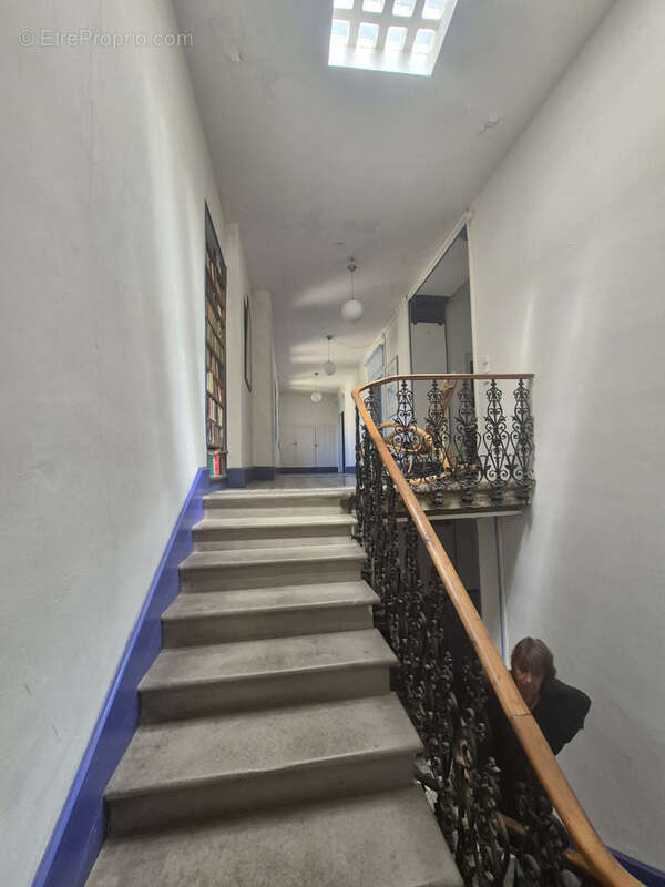 Maison de maître 290 m2 avec 7 chambres, remise et cour   Azille - photo 52