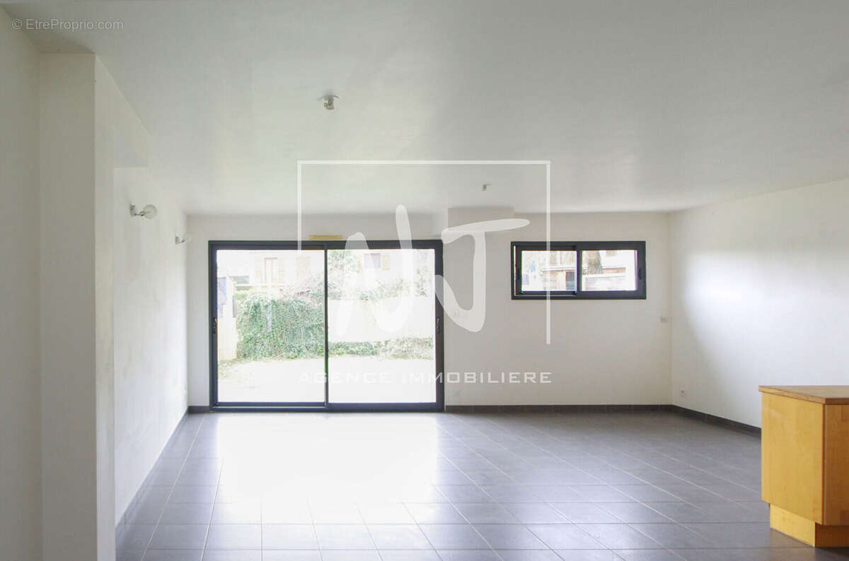 Maison à BOUCHEMAINE