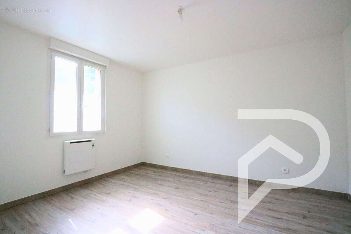 Maison à PONT-SAINTE-MAXENCE