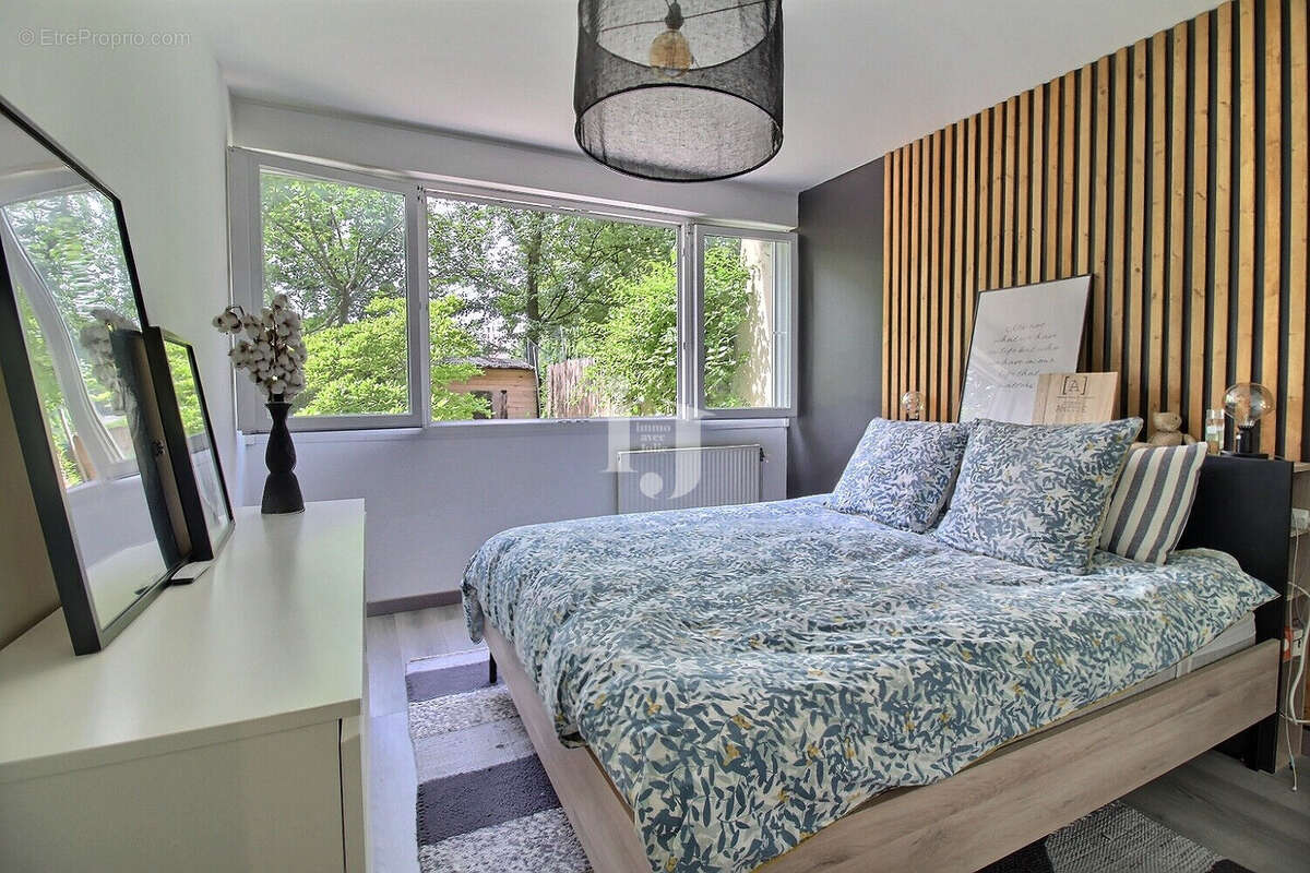 Appartement à EPINAY-SUR-SEINE
