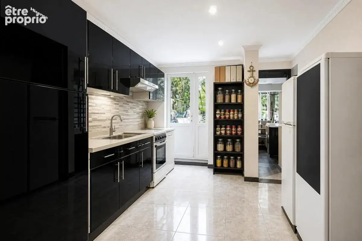 Maison de ville de 84 m² vendue louée avec cour privative à Provins - photo 2
