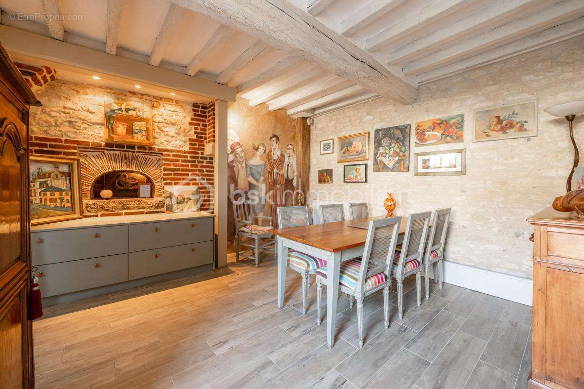 Maison à ERVY-LE-CHATEL