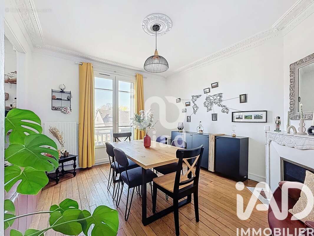 Photo 2 - Appartement à QUINCY-SOUS-SENART