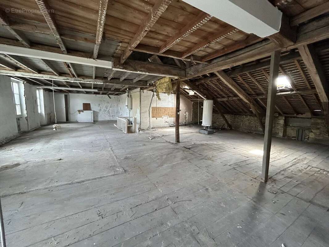 Appartement à THOUARS