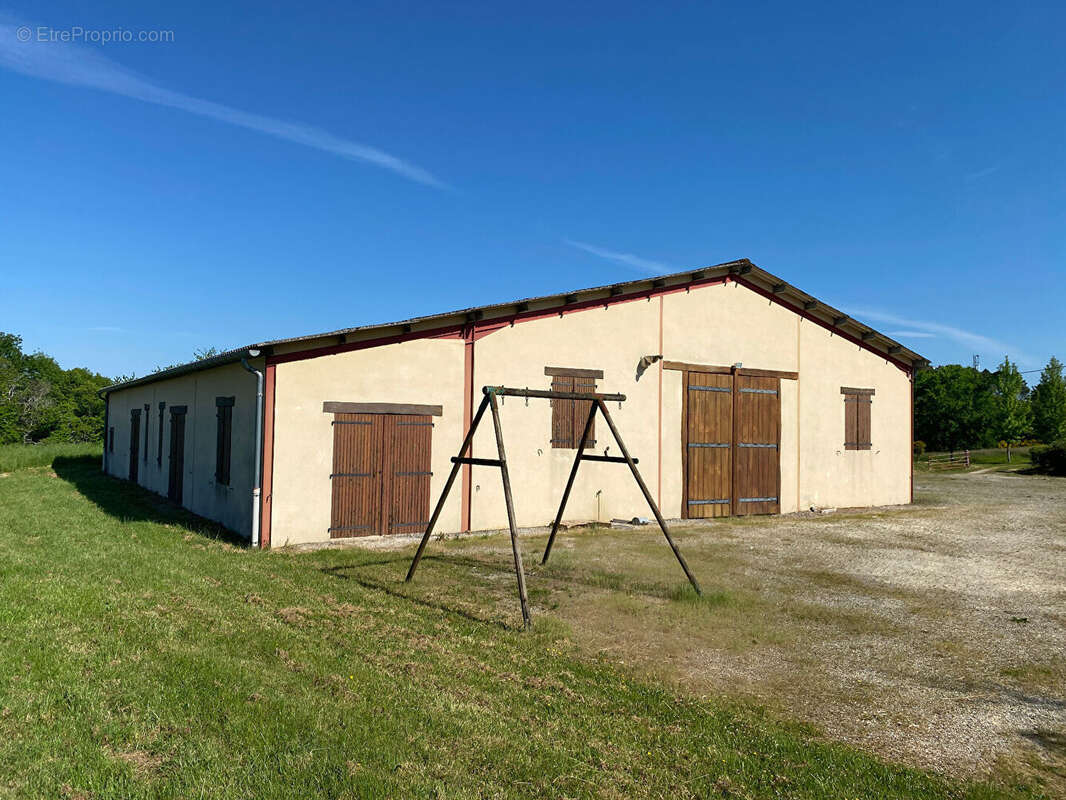 Maison à LES EYZIES-DE-TAYAC-SIREUIL