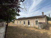 Maison à BROSSAC