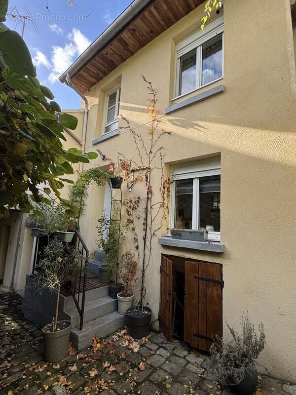 Maison à SAINT-PRIX