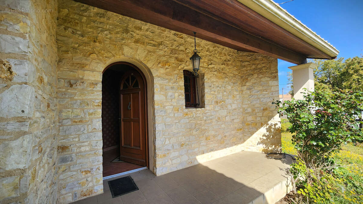 Maison à SAINT-ANDRE-DE-CUBZAC