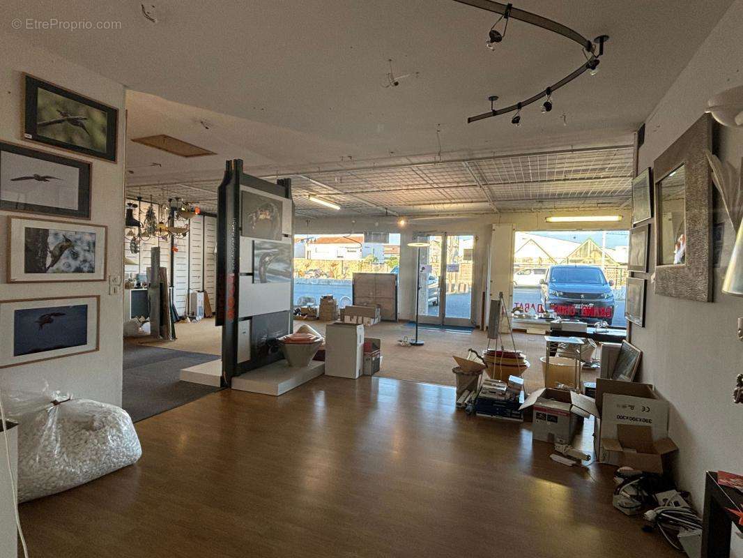 Commerce à SAINT-PIERRE-D&#039;OLERON