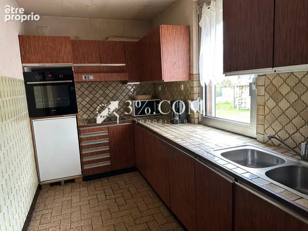 3%.COM - Maison avec dépendances et terrain de 30 ares - photo 6