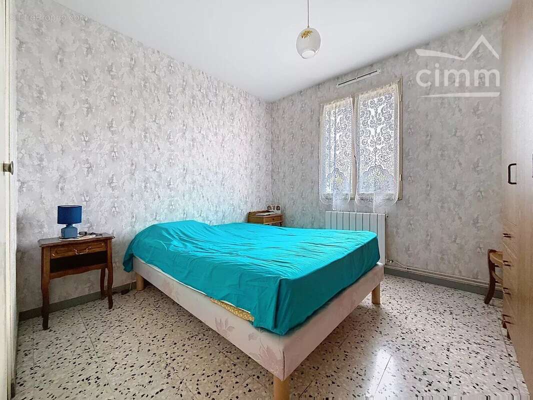 Maison à PERNES-LES-FONTAINES