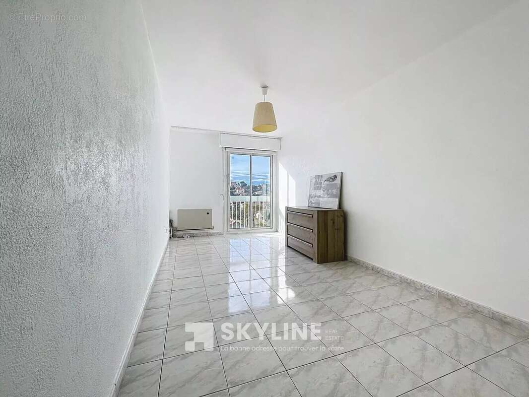 Appartement à MARSEILLE-15E