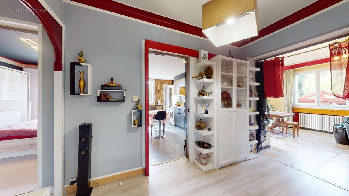 Maison à POLLIONNAY